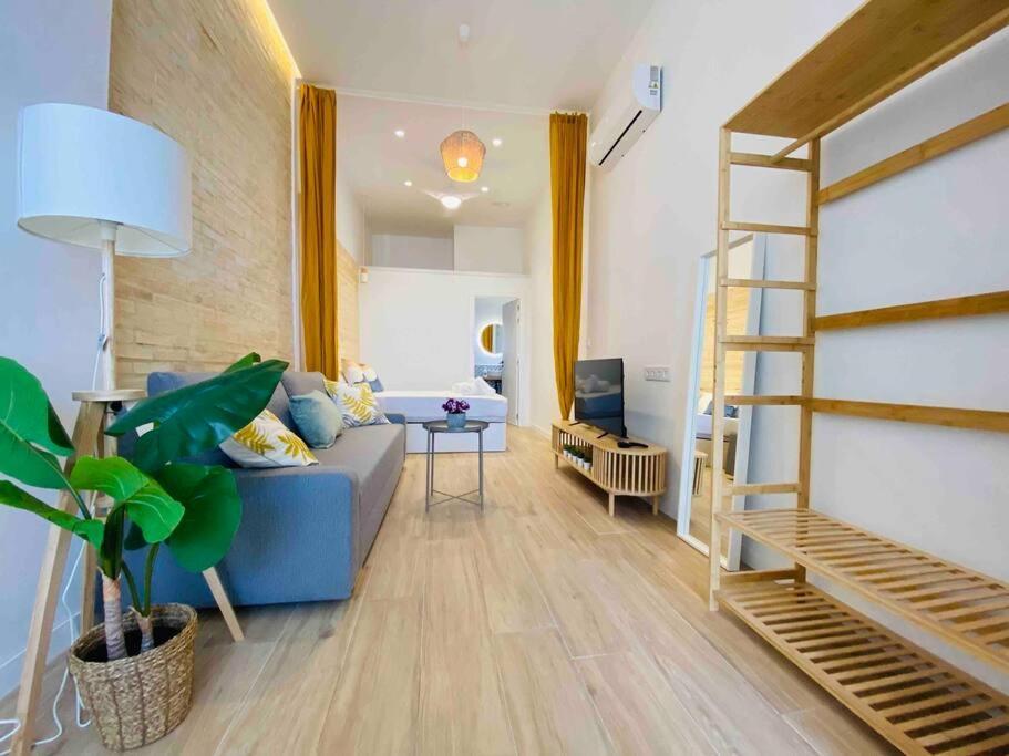 Beautiful Flat Next The Beach Valensiya Dış mekan fotoğraf